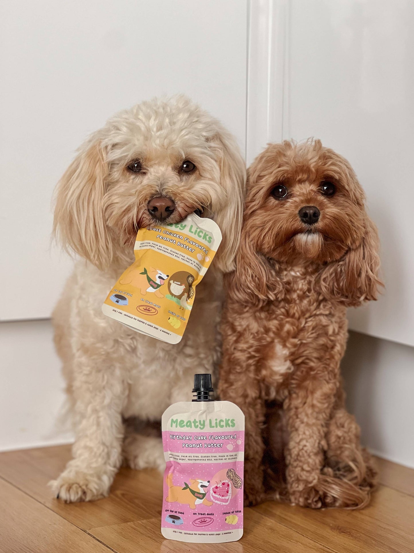 Sachet de beurre de cacahuète aromatisé à gâteau d'anniversaire pour chiens 113g/4oz