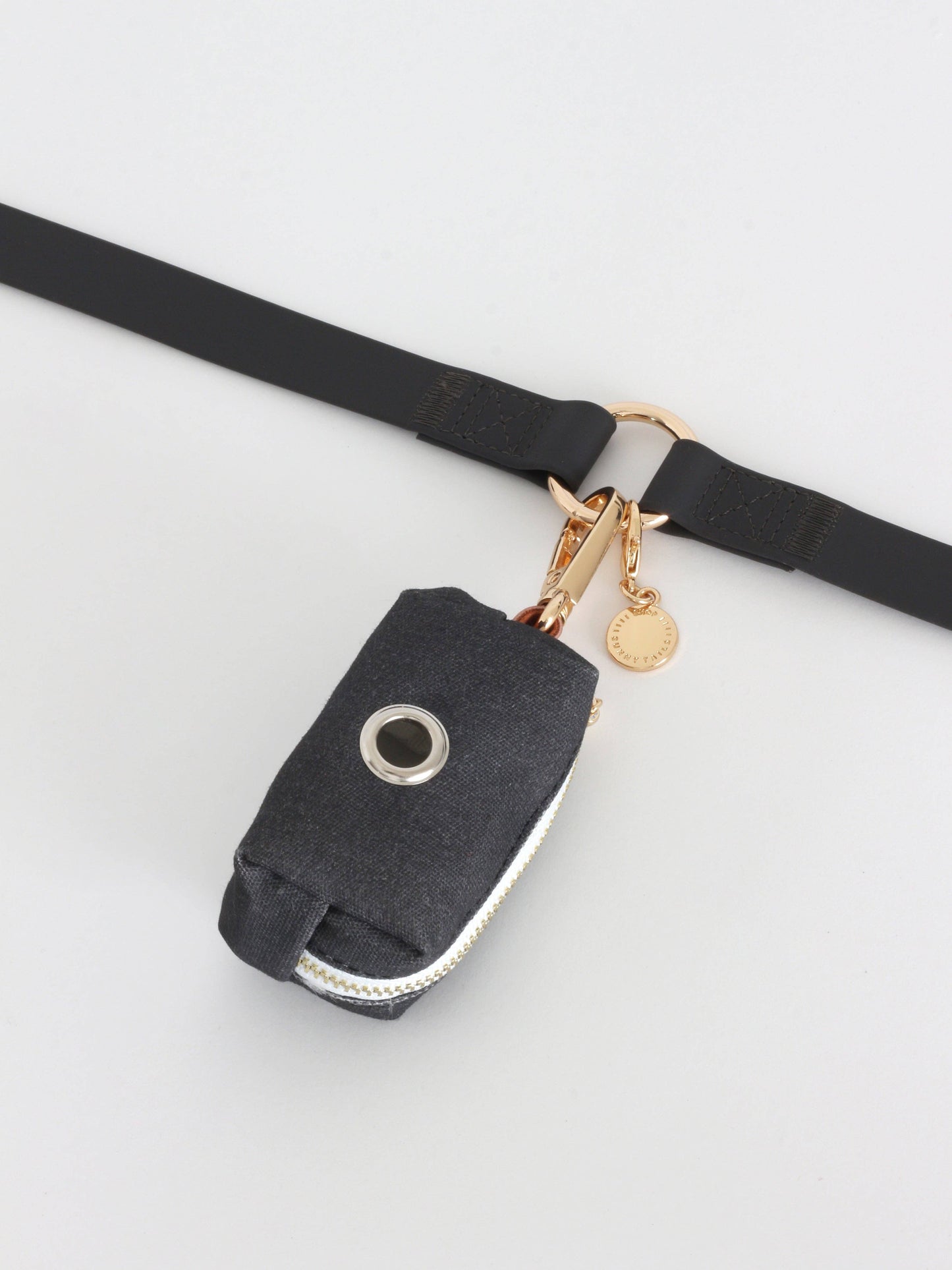 La Laisse pour chien Ember Black convertible 4 en 1 Hands Free Cloud