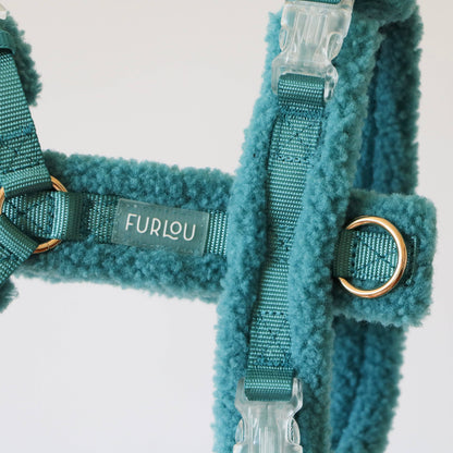 Le Harnais Bleu en Fourrure